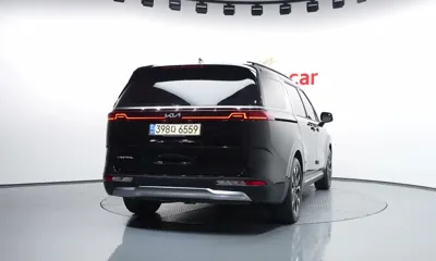 Kia Canival 2023, 126529 км, за 14267.11 USD