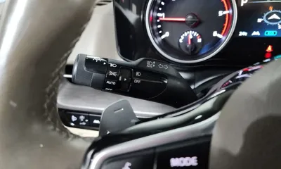 Kia Canival 2023, 126529 км, за 14267.11 USD - фото 37
