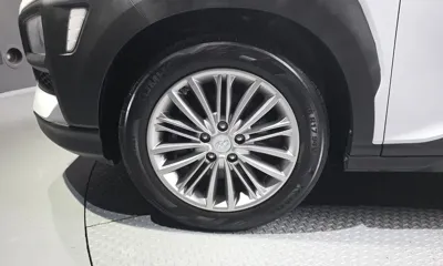 Hyundai Kona 2020, 102413 км, за 9100.97 USD