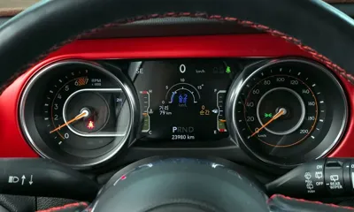Jeep Wrangler 2023, 23980 км, за 32705.65 USD - фото 8
