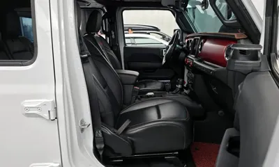 Jeep Wrangler 2023, 23980 км, за 32705.65 USD - фото 11