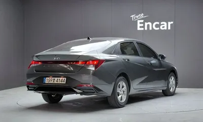 Hyundai Avante 2023, 79565 км, за 8515.89 USD - фото 2