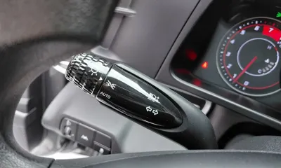 Hyundai Avante 2023, 79565 км, за 8515.89 USD - фото 31