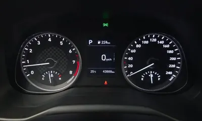 Hyundai Avante 2019, 43888 км, за 8664.5 USD - фото 8