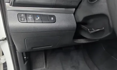 Hyundai Avante 2019, 43888 км, за 8664.5 USD - фото 19