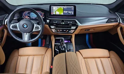 BMW 5-Series 2023, 29409 км, за 28013.04 USD - фото 7