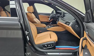 BMW 5-Series 2023, 29409 км, за 28013.04 USD - фото 26