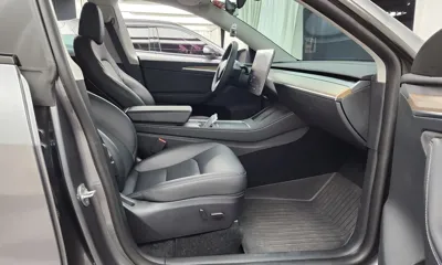 Tesla Model Y 2024, 25725 км, за 32201.43 USD - фото 11