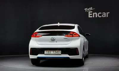 Hyundai Ioniq 2017, 128055 км, за 7218.54 USD