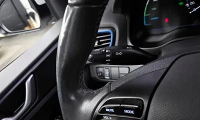 Hyundai Ioniq 2017, 128055 км, за 7218.54 USD - фото 19