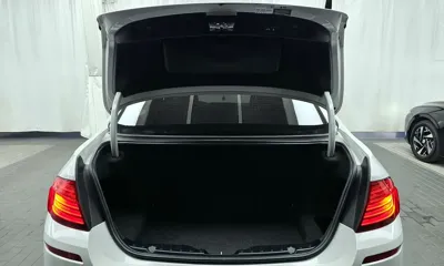 BMW 5-Series 2016, 151891 км, за 8292.04 USD - фото 20