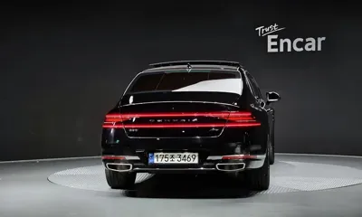 Genesis G90 2023, 79641 км, за 47884.9 USD