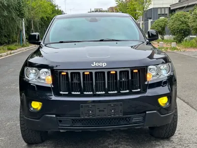 Jeep Grand Cherokee (Import) 2012, 170000 км, за 4839.94 USD
