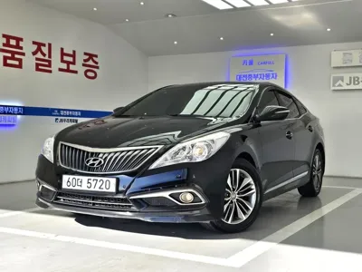 Hyundai Grandeur · 2015 год
