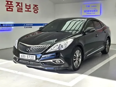 Hyundai Grandeur 2015, 242637 км, за 2609.84 USD
