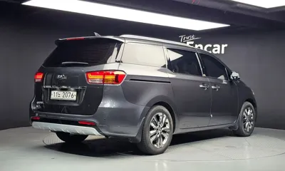 Kia Canival 2016, 184554 км, за 4923.2 USD