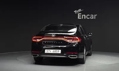 Hyundai Grandeur 2019, 56957 км, за 8078.18 USD