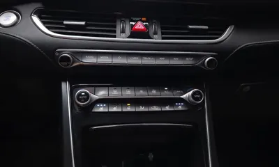 Hyundai Grandeur 2019, 56957 км, за 8066.62 USD - фото 16