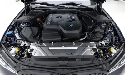 BMW 3-Series 2025, 9070 км, за 29415.67 USD - фото 6
