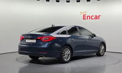 Hyundai Sonata 2015, 208857 км, за 3610.35 USD