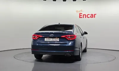 Hyundai Sonata 2015, 208857 км, за 3610.35 USD