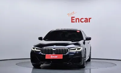 BMW 5-Series 2023, 38245 км, за 27492.34 USD