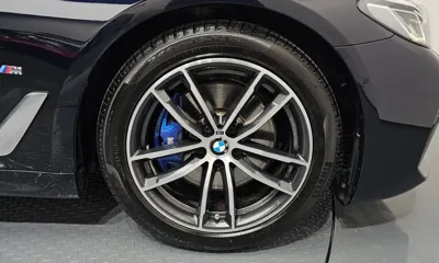 BMW 5-Series 2023, 38245 км, за 27492.34 USD