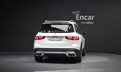 Mercedes-Benz GLB-Class 2023, 36862 км, за 27438.62 USD