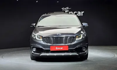 Kia Canival 2018, 95203 км, за 9655.8 USD