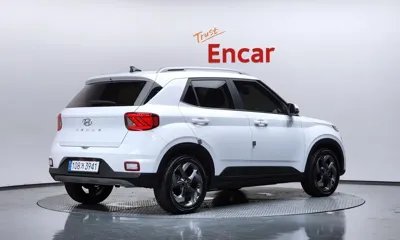 Hyundai Venue 2023, 132441 км, за 8912.32 USD
