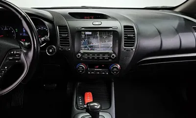 Kia K3 2015, 140330 км, за 4437.08 USD - фото 16