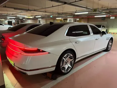 Genesis G90 2022, 47000 км, за 51468.37 USD