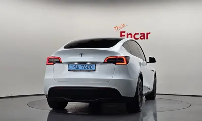 Tesla Model Y 2023, 16151 км, за 26782.8 USD
