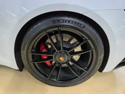 Porsche 911 2023, 37800 км, за 123736.38 USD