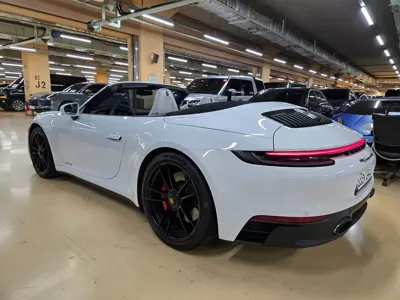 Porsche 911 2023, 37800 км, за 123736.38 USD - фото 7