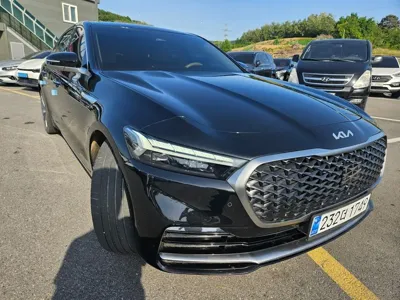 Kia K9 2022, 110000 км, за 21445.74 USD