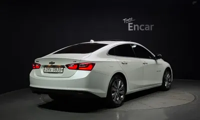 ChevroletGMDaewoo Malibu 2017, 117639 км, за 5710.91 USD
