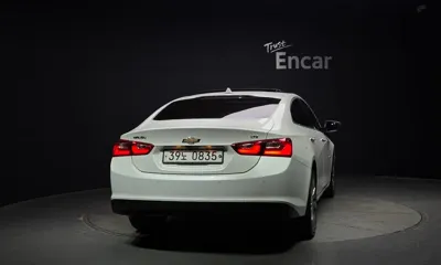 ChevroletGMDaewoo Malibu 2017, 117639 км, за 5710.91 USD