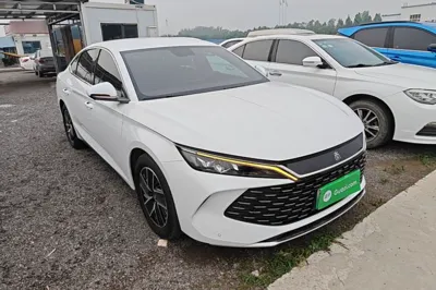 BYD Qin L 2024, 33100 км, за 12686 USD
