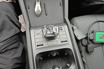 BYD Qin L 2024, 33100 км, за 12686 USD - фото 16