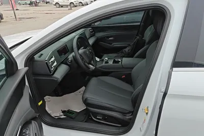 BYD Qin L 2024, 33100 км, за 12686 USD - фото 17
