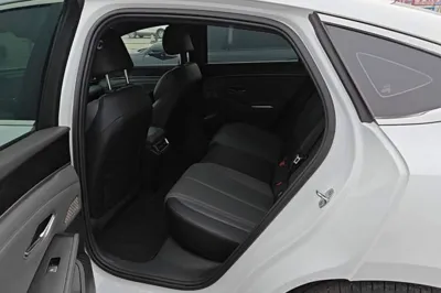 BYD Qin L 2024, 33100 км, за 12686 USD - фото 20