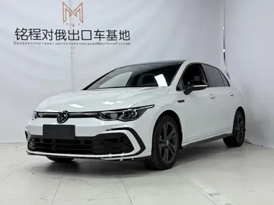 Volkswagen Golf · 2022 год