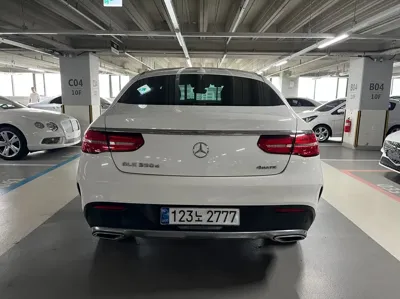 Mercedes-Benz GLE-Class 2017, 127879 км, за 20940 USD