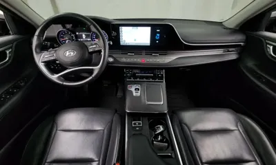 Hyundai Grandeur 2022, 95894 км, за 12216.71 USD - фото 7