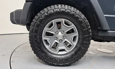 Jeep Wrangler 2017, 68649 км, за 15796.65 USD