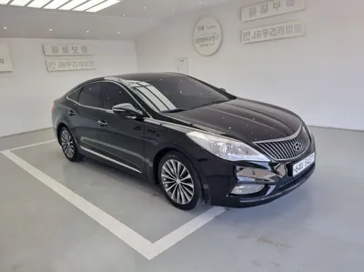 Hyundai Grandeur 2014, 120136 км, за 3575.37 USD