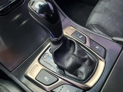 Hyundai Grandeur 2014, 120136 км, за 3559.18 USD - фото 9