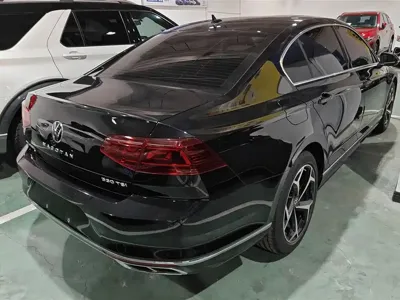 Volkswagen Magotan 2022, 9300 км, за 19643.53 USD