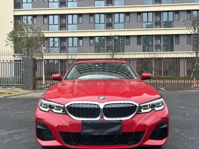 BMW 3 Series 2021, 50000 км, за 19125.06 USD